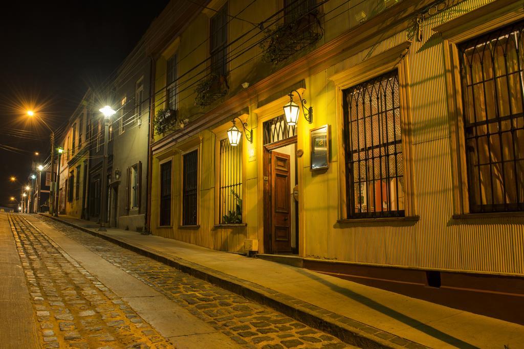 Hotel Boutique Acontraluz Valparaiso Exterior photo