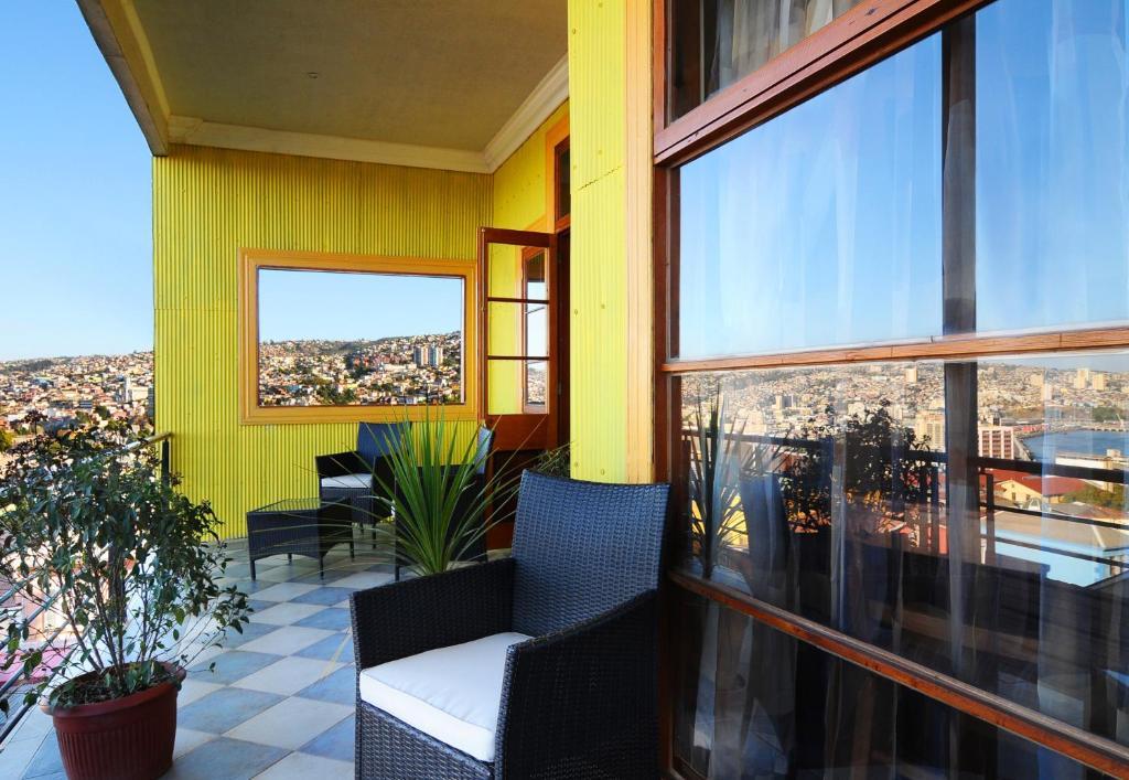 Hotel Boutique Acontraluz Valparaiso Exterior photo