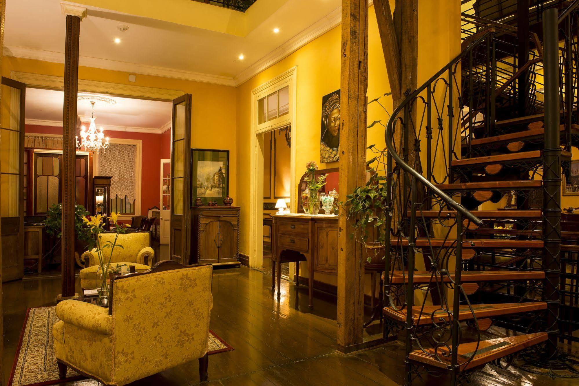 Hotel Boutique Acontraluz Valparaiso Exterior photo